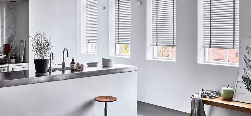Raamdecoratie voor meer lichtinval en privacy Raamdecoratie voor meer lichtinval en privacy