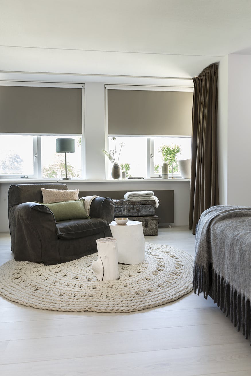Wonderbaar Raamdecoratie in de slaapkamer: tips & inspiratie - Inhuisplaza NL HT-99
