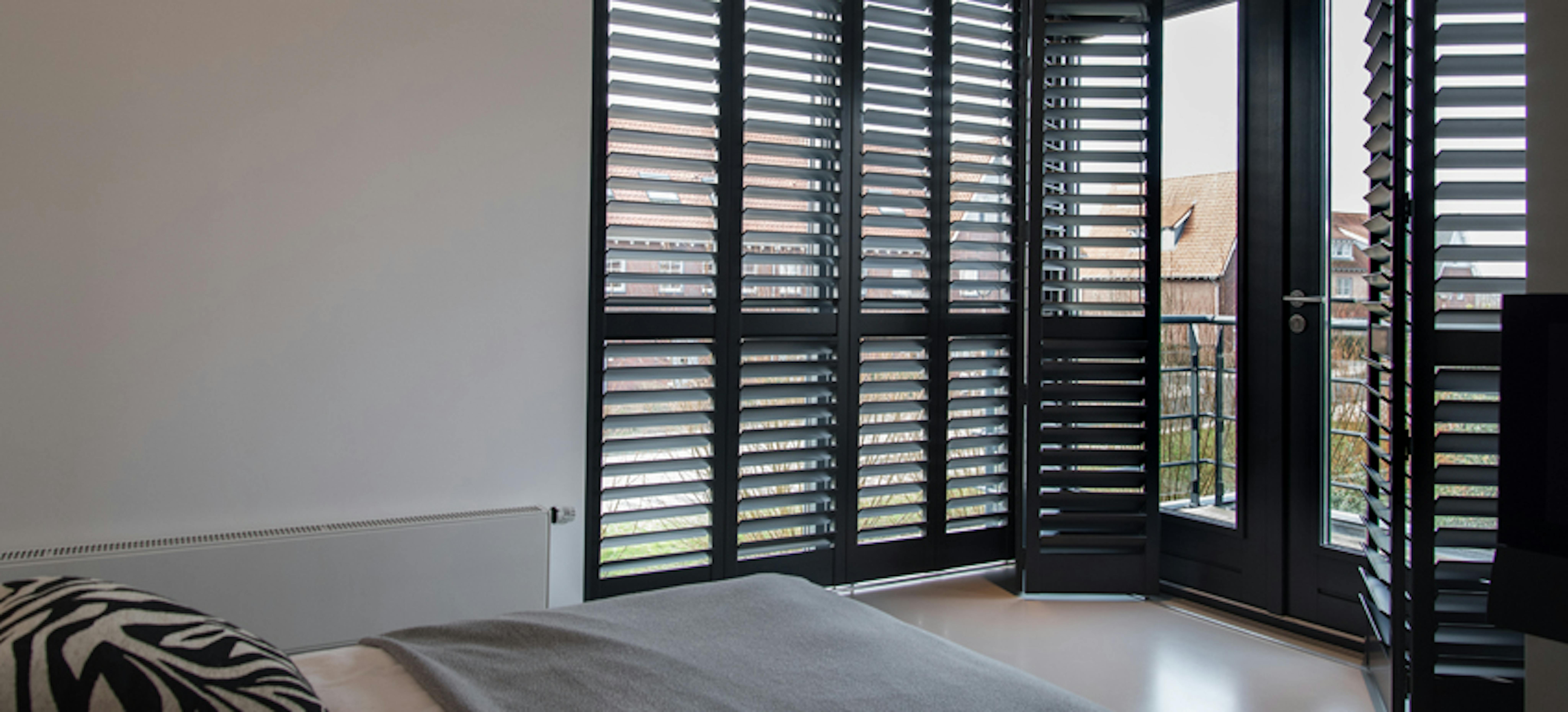 Shutters in de slaapkamer Shutters in de slaapkamer