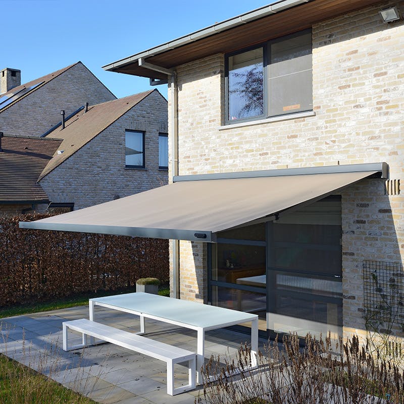 Wat kost een zonnescherm met montage? Prijzen en tips INHUIS Plaza