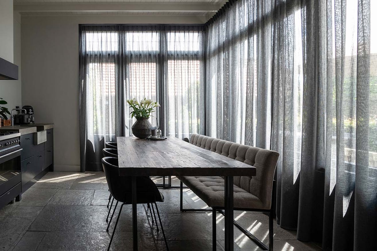 Gordijn humble INHUIS project – Gesloten keuken Gordijn humble INHUIS