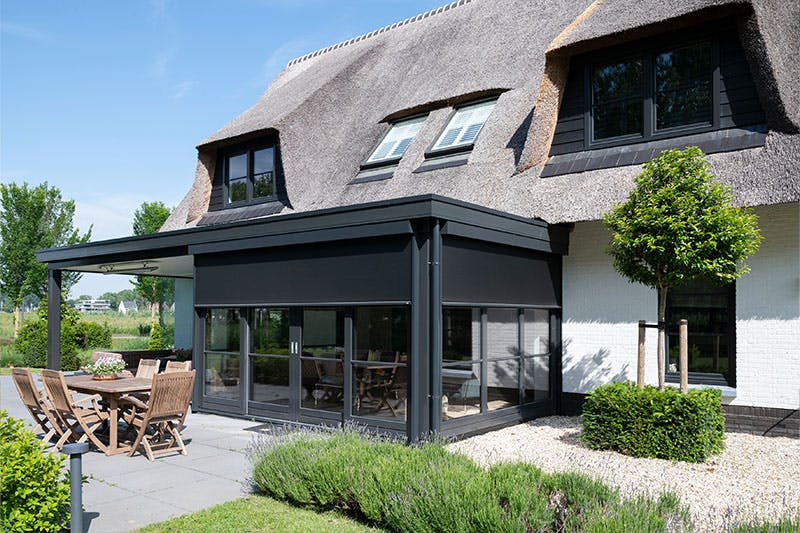 Wat kosten screens met montage? Prijzen en tips INHUIS Plaza