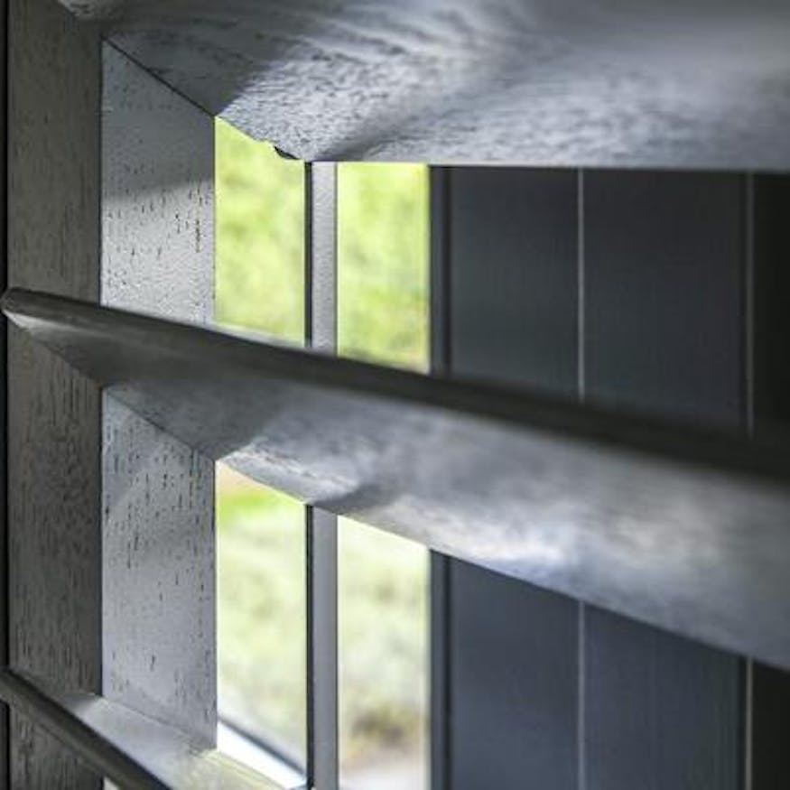 Shutters zwart BLEND verborgen bediening Verborgen bediening blend shutter