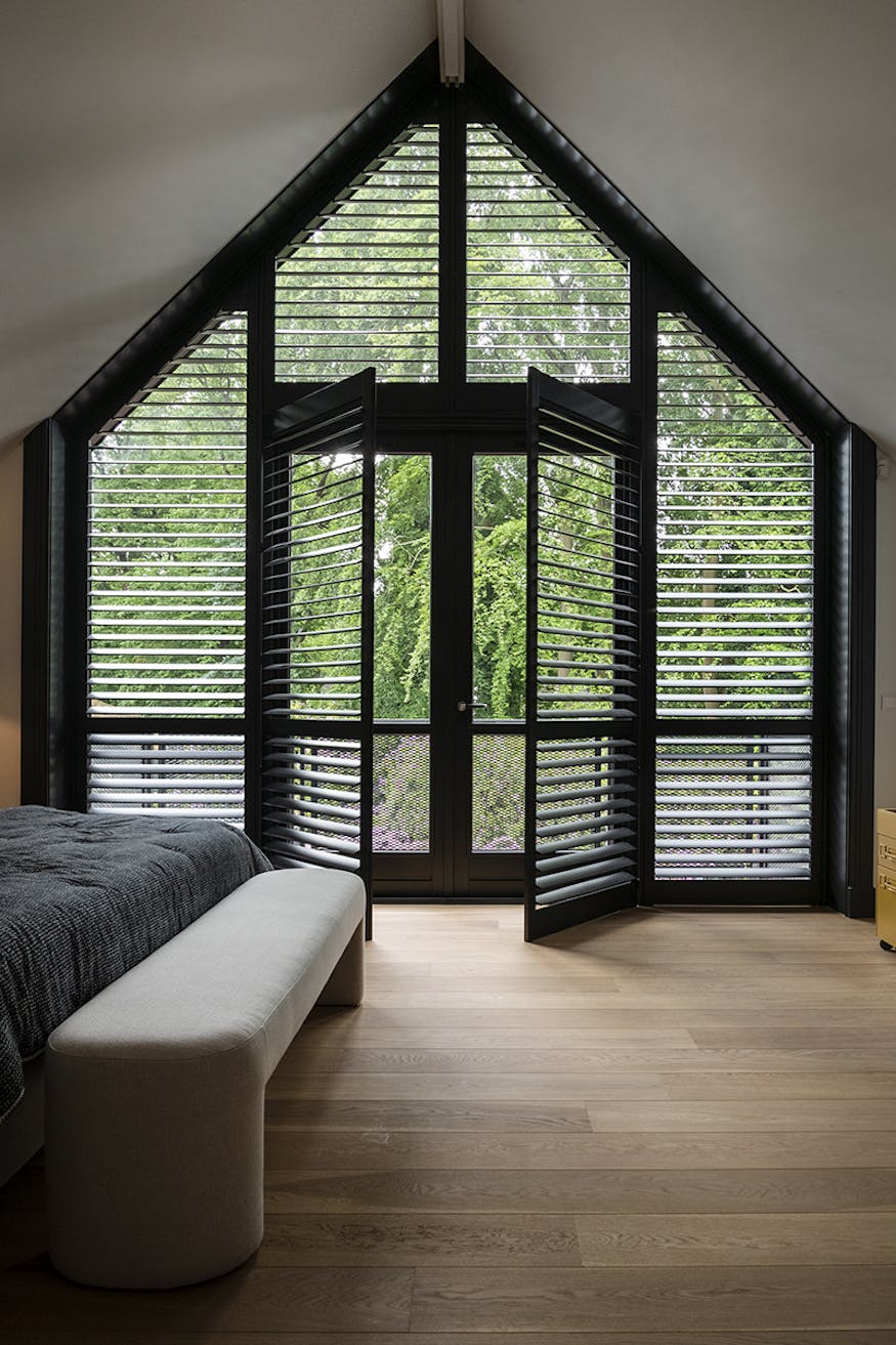 speciale shutters zwart