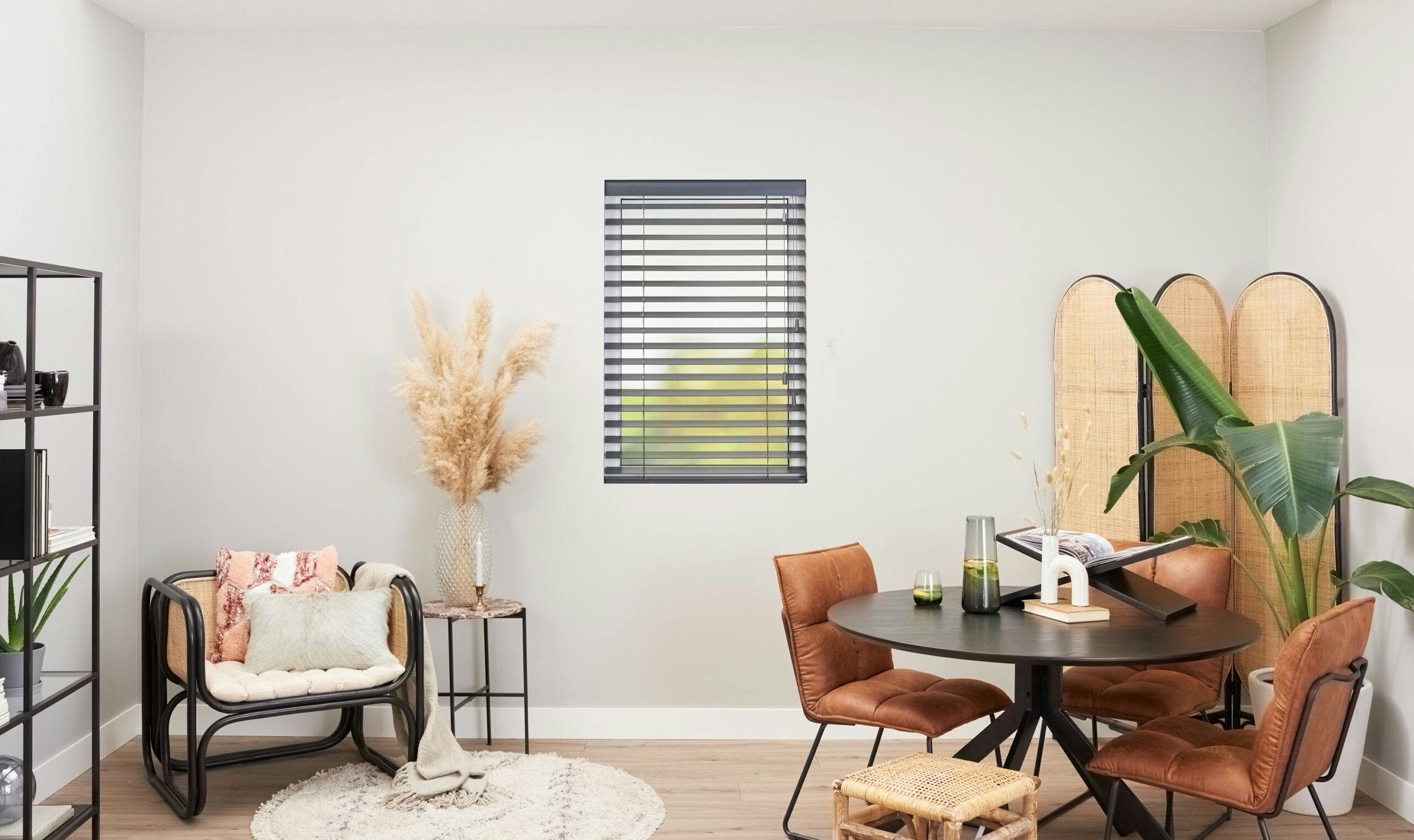 Houten jaloezie 70mm - inhuis plaza