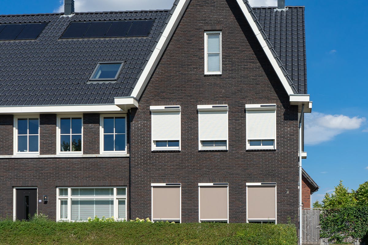 Verano solar zonwering bij inhuis plaza