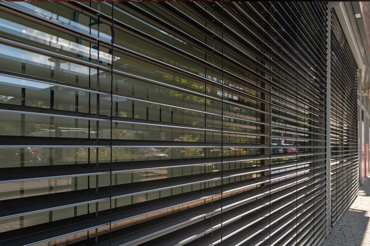 inhuis plaza - Buitenjaloezieën categorie