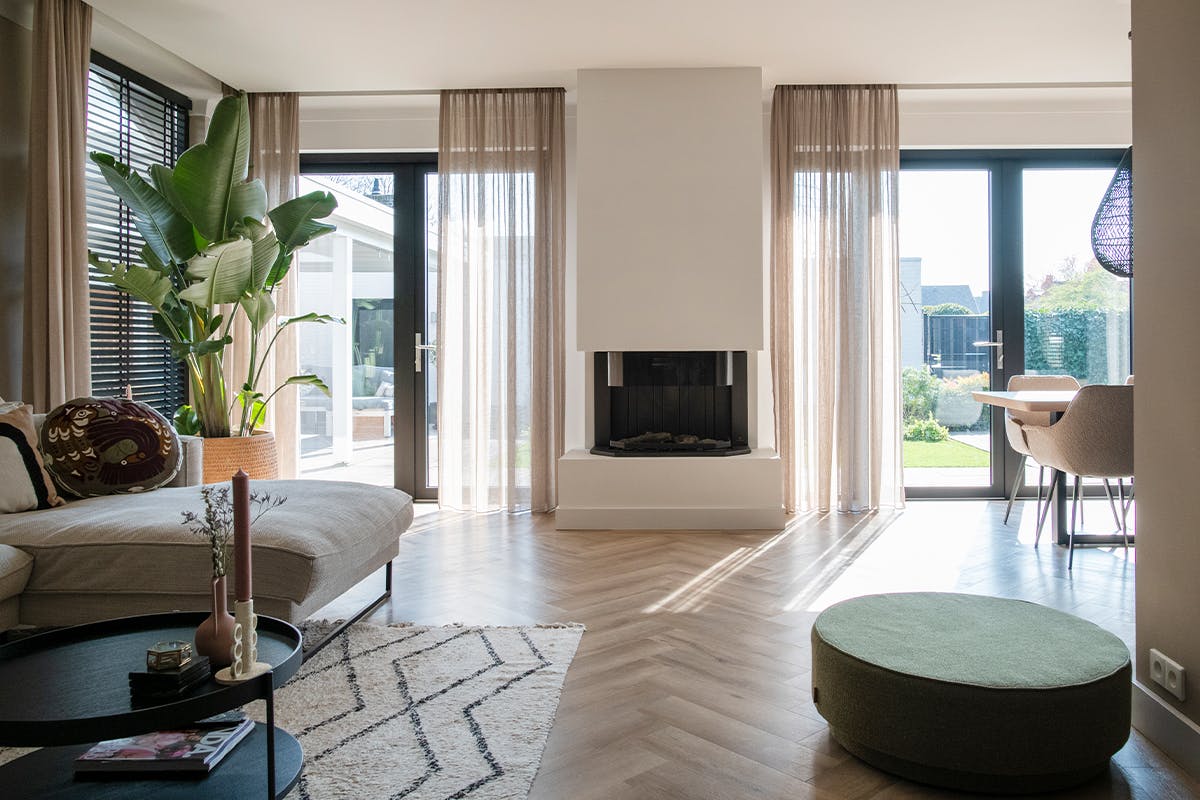 INHUIS gordijnen gecombineerd met jaloezieën