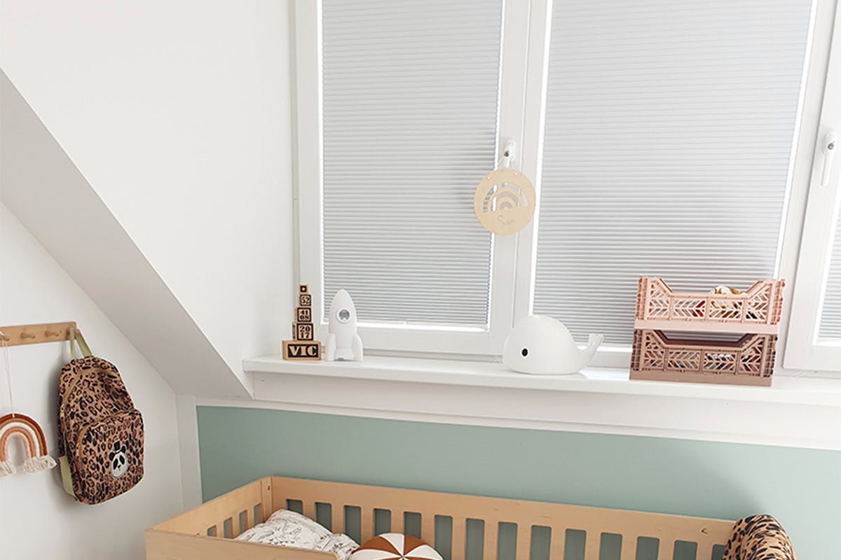 Duettes in babykamer