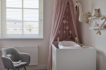 Houten jaloezie wit kinderkamer