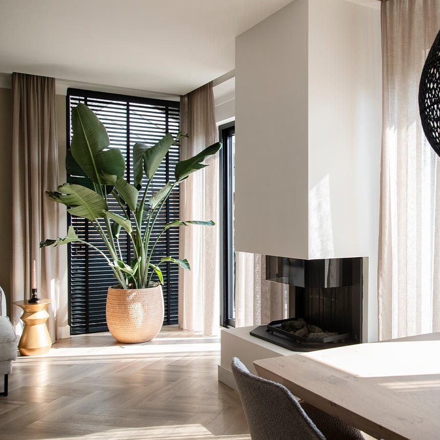 inhuis plaza raamdecoratie Amsterdam