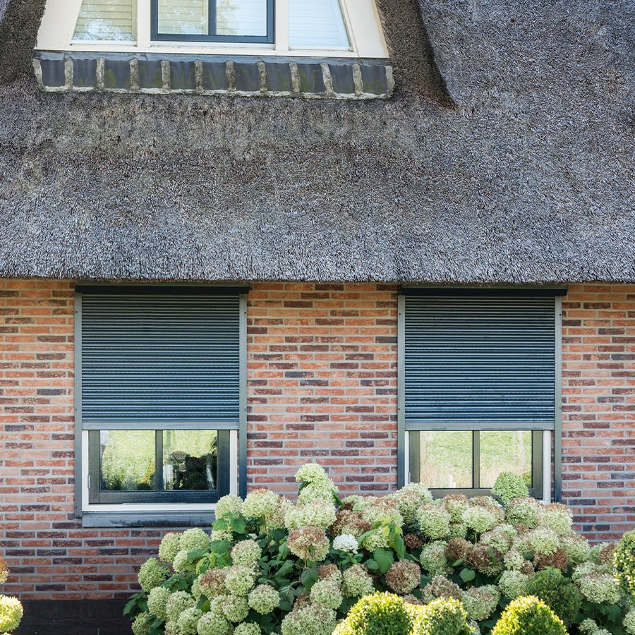 inhuis plaza zonwering Kaatsheuvel