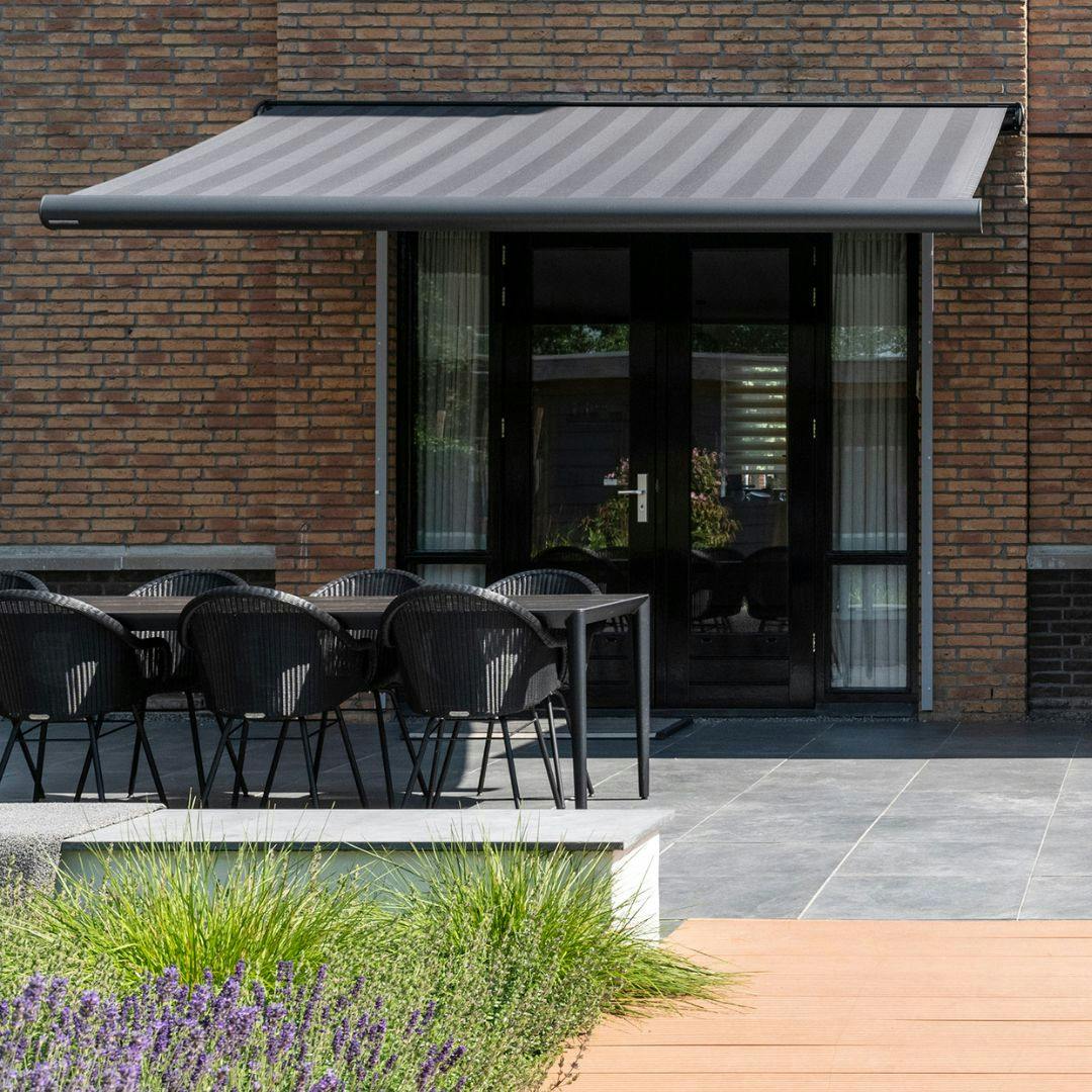 Zonwering op maat inhuis plaza