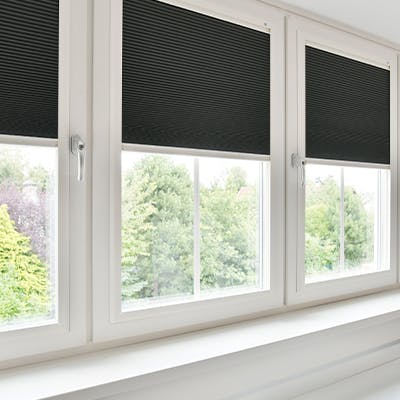 Raamdecoratie voor dakkapel