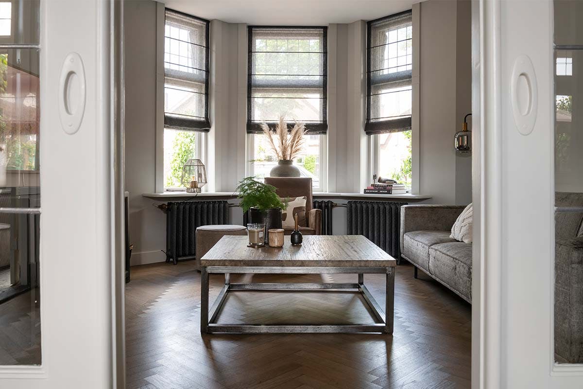 Vouwgordijnen INHUIS Project - Woonkamer doorkijkje