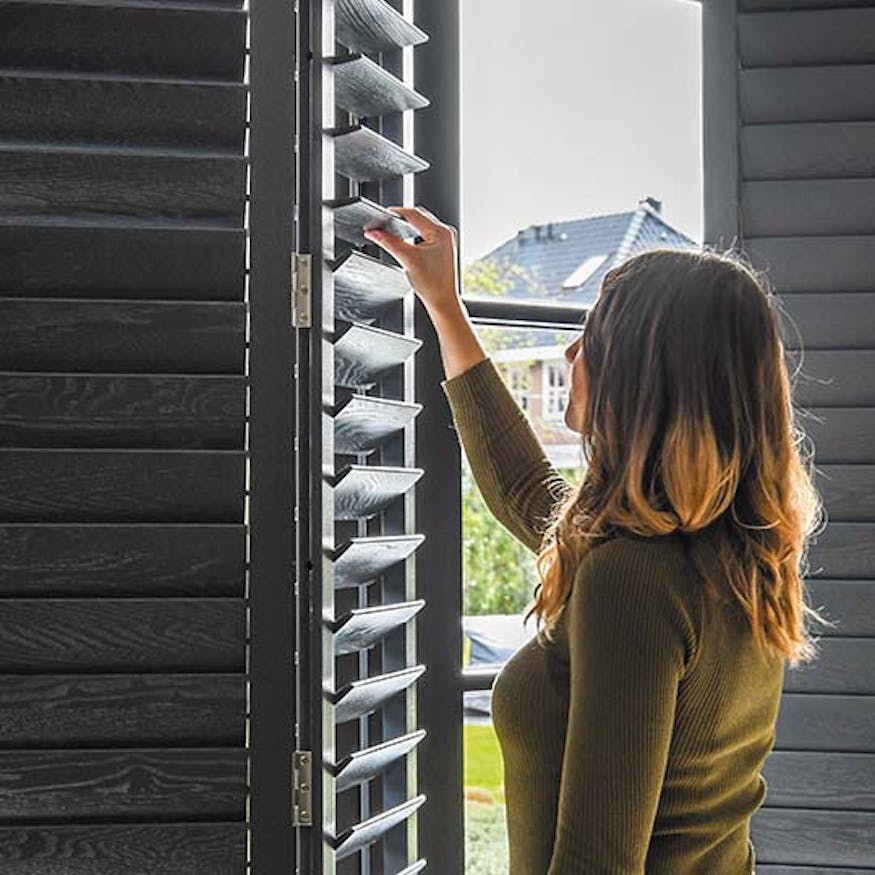 Shutters zwart BLEND verborgen bediening