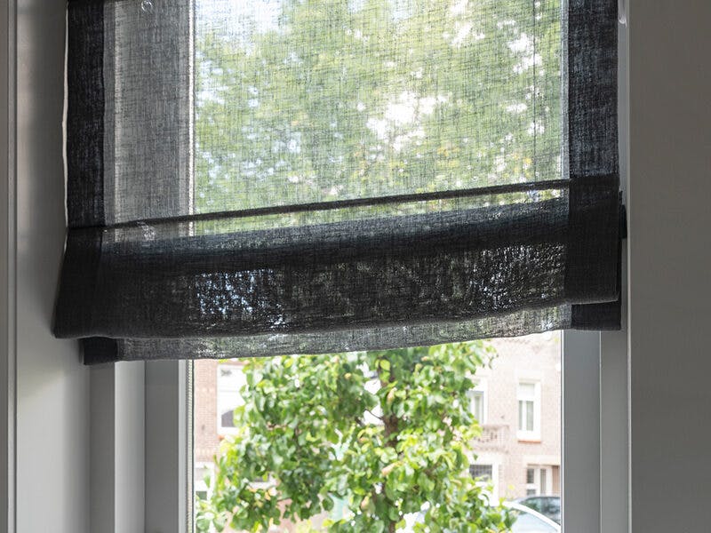 Transparantie vouwgordijnen inhuis plaza