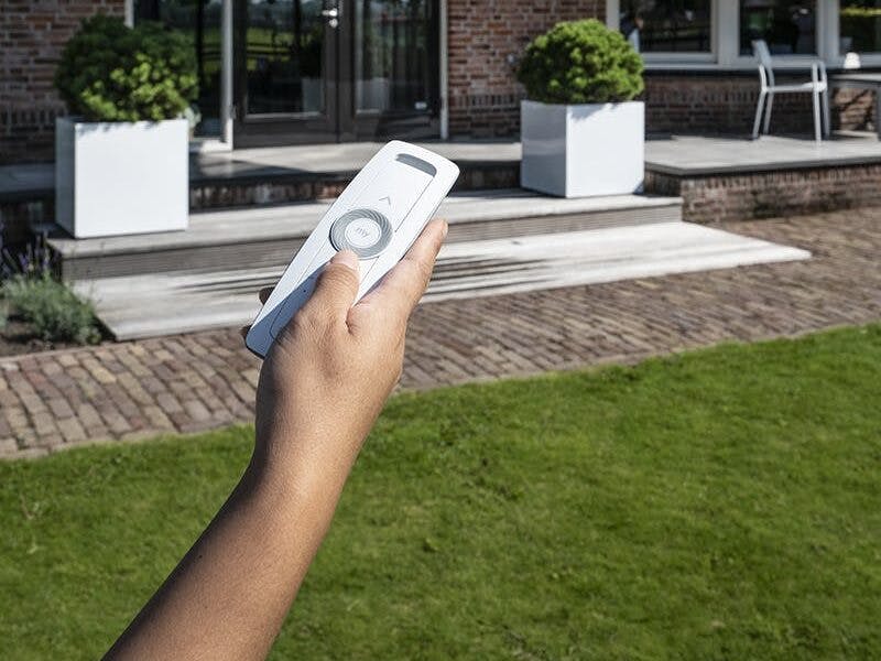 Somfy afstandsbediening zonwering - inhuis plaza
