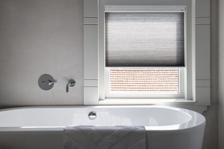 Banner Blog kleine vierkante badkamer - inhuis plaza