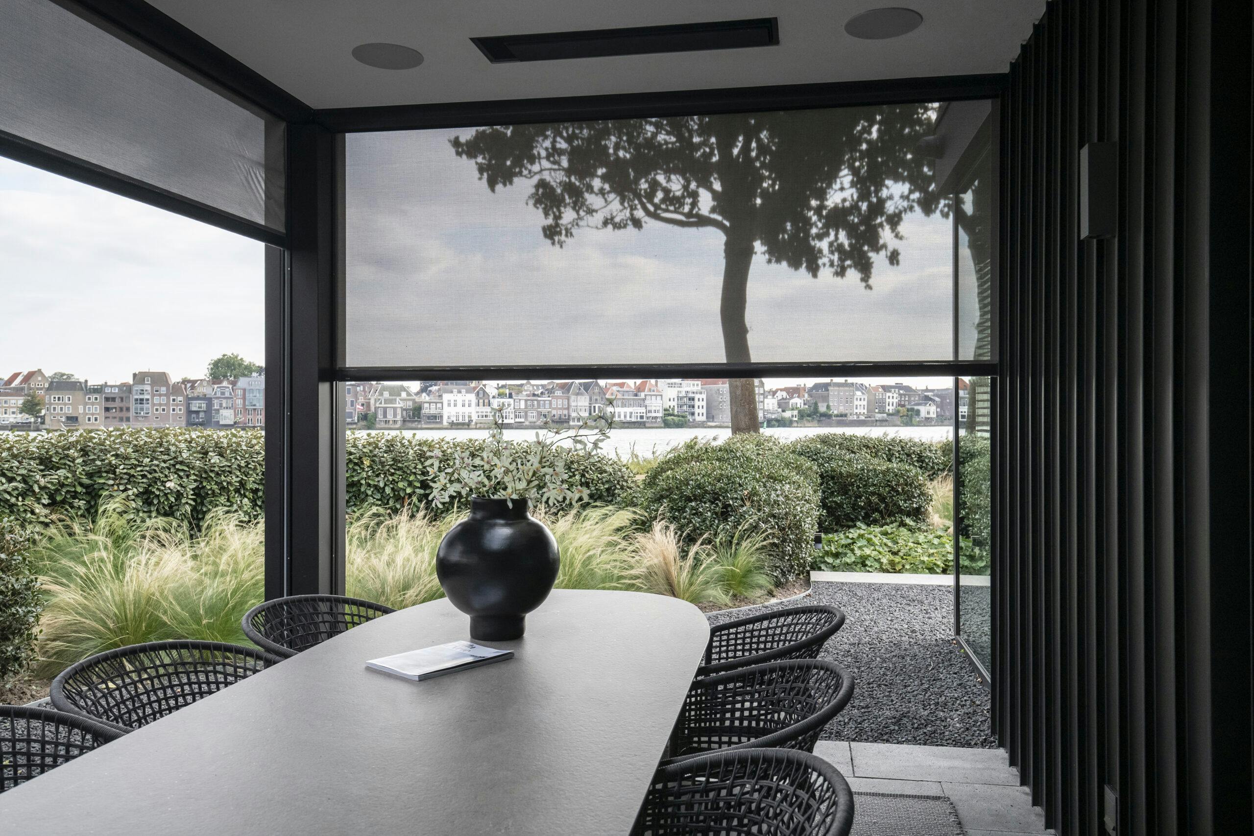 Screens voor een overkapping Winddicht én zonwerend