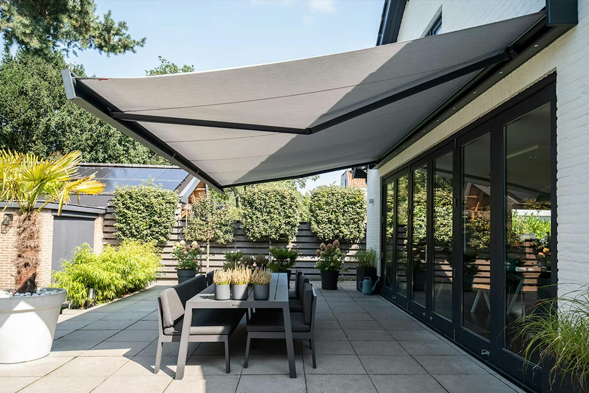 zonwering buiten elektrisch inhuis plaza