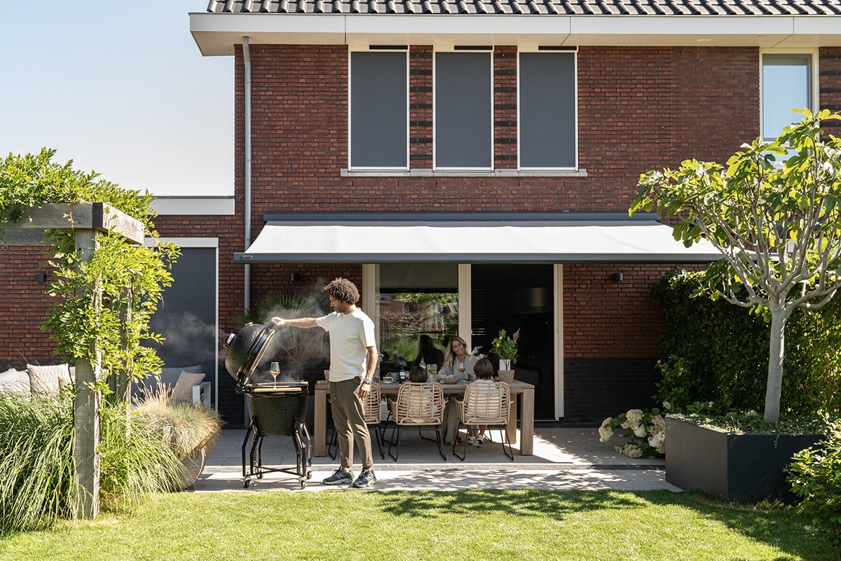 3x zonwering tegen warmte - inhuis plaza