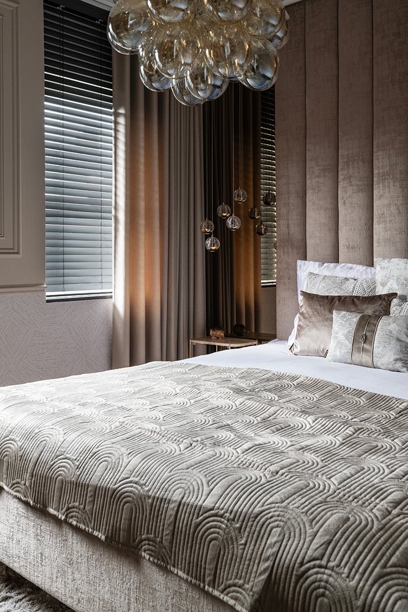 Gordijnen slaapkamer met montage - inhuis plaza