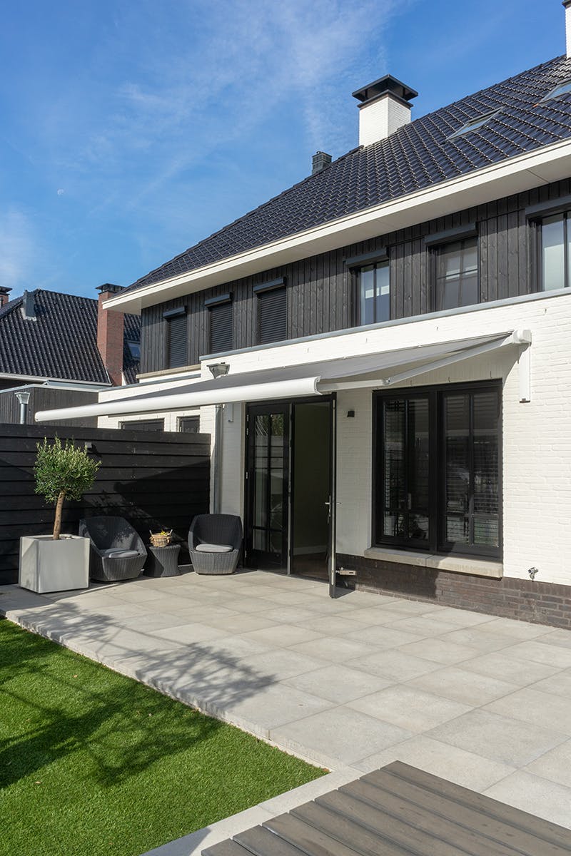 Zonnescherm lichtgrijs doek - inhuis plaza