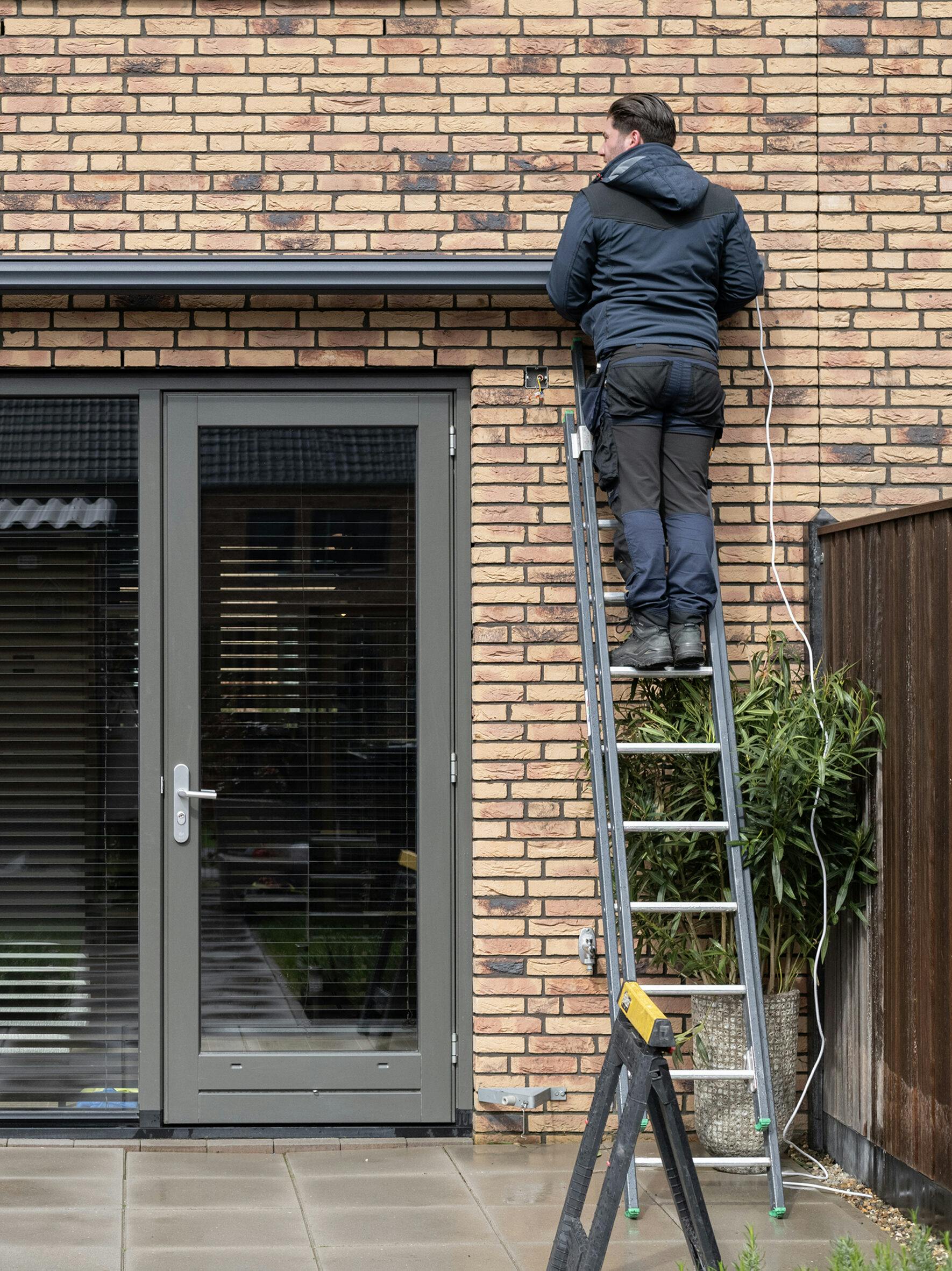 kosten zonnescherm inclusief montage