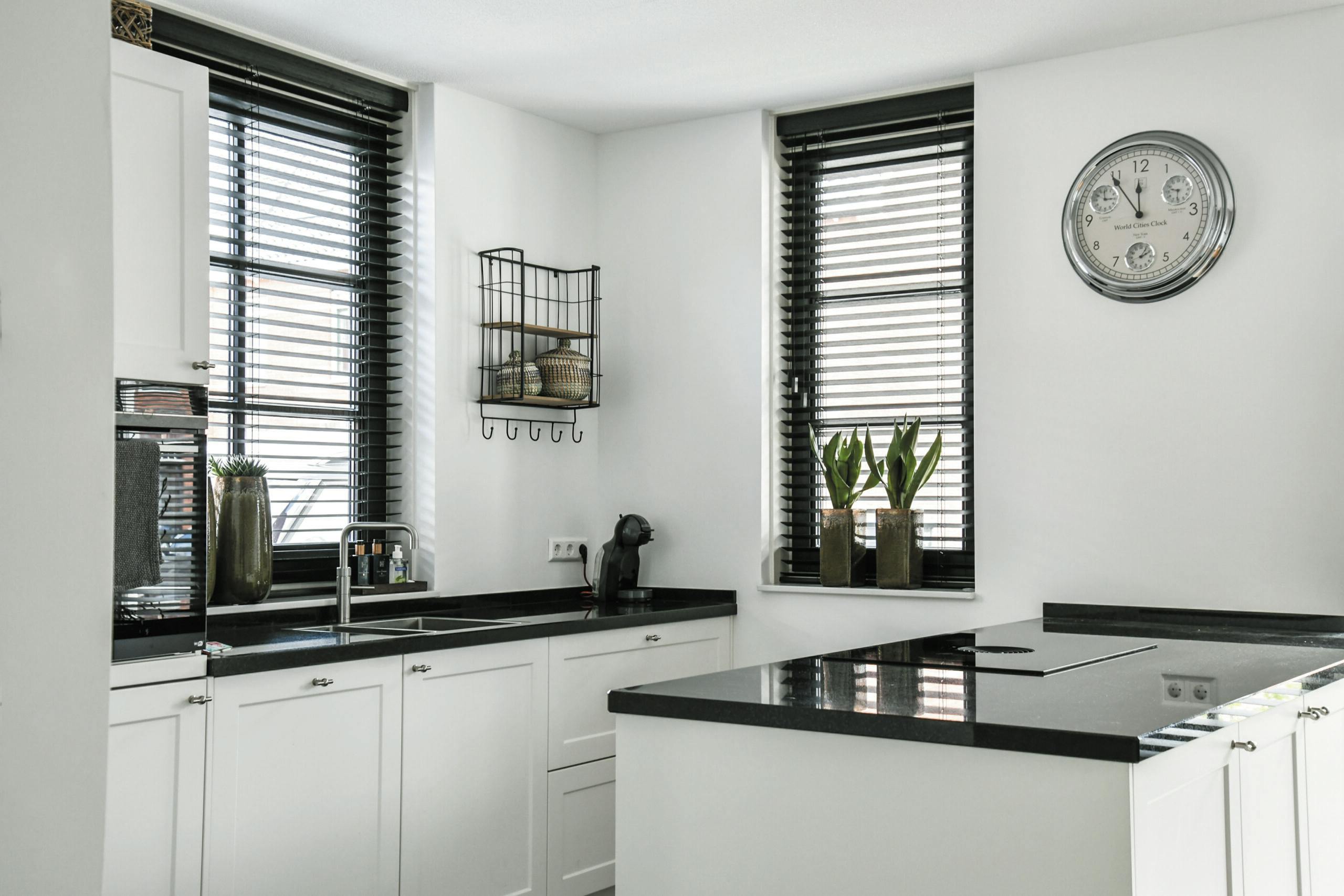 Raamdecoratie keuken jaloezie