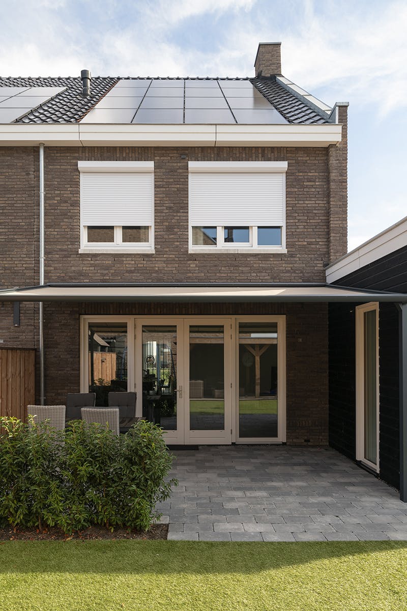 Witte rolluiken - onderhoud rolluiken