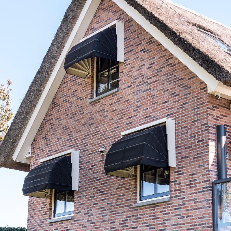 Montageservice zonwering Noordwijkerhout - inhuis plaza (4)