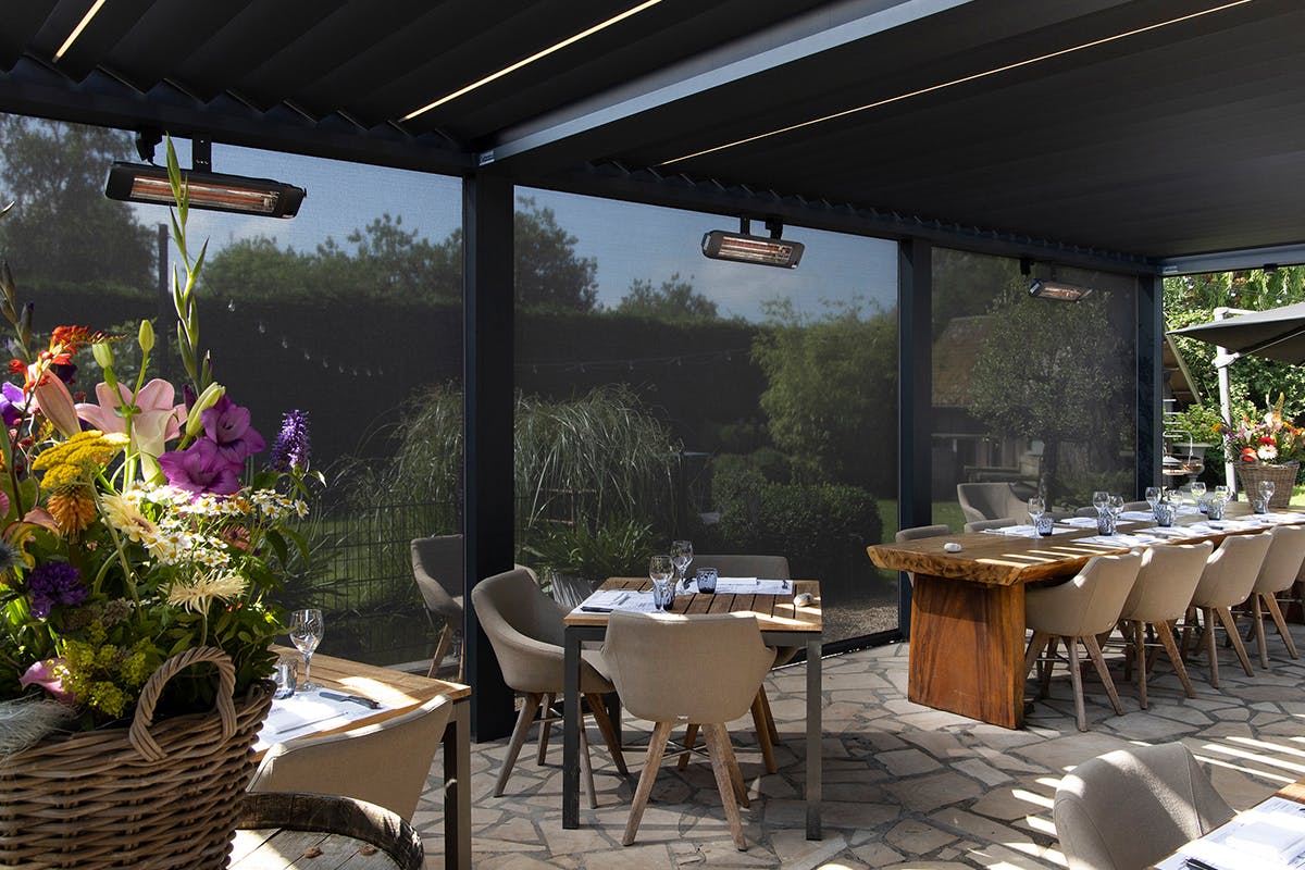 Horeca zonwering - lamellendak (1)