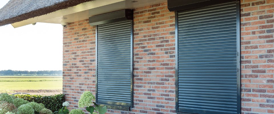 Somfy rolluiken bij inhuis plaza