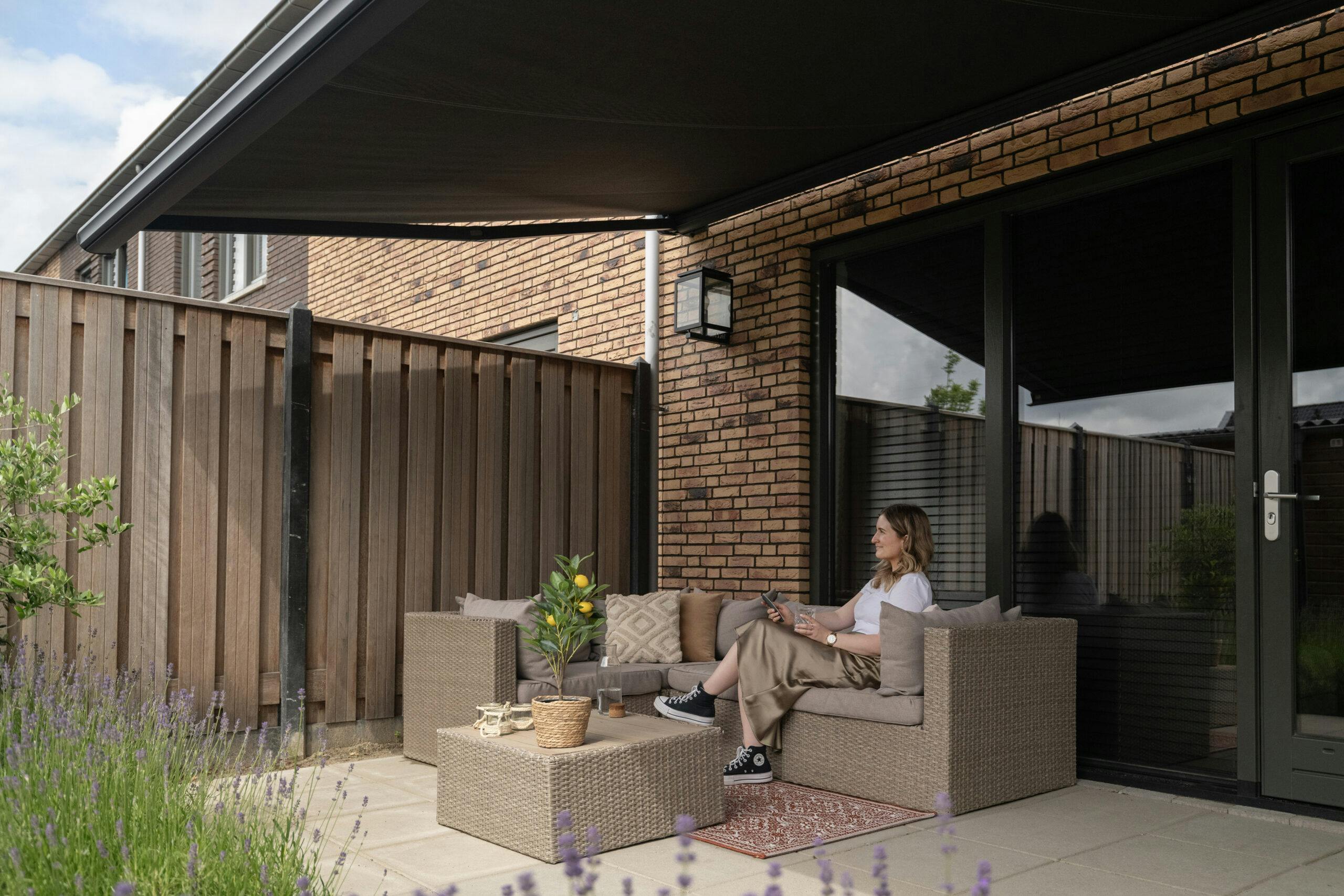 Zonnescherm uit voorraad