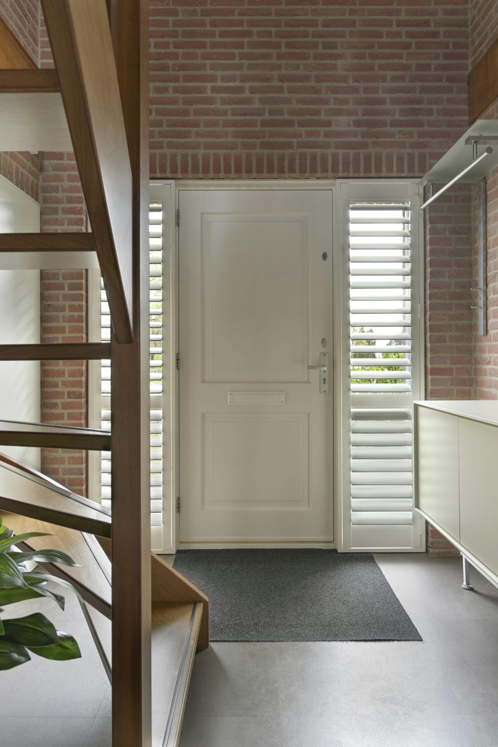 shutters voordeur wit