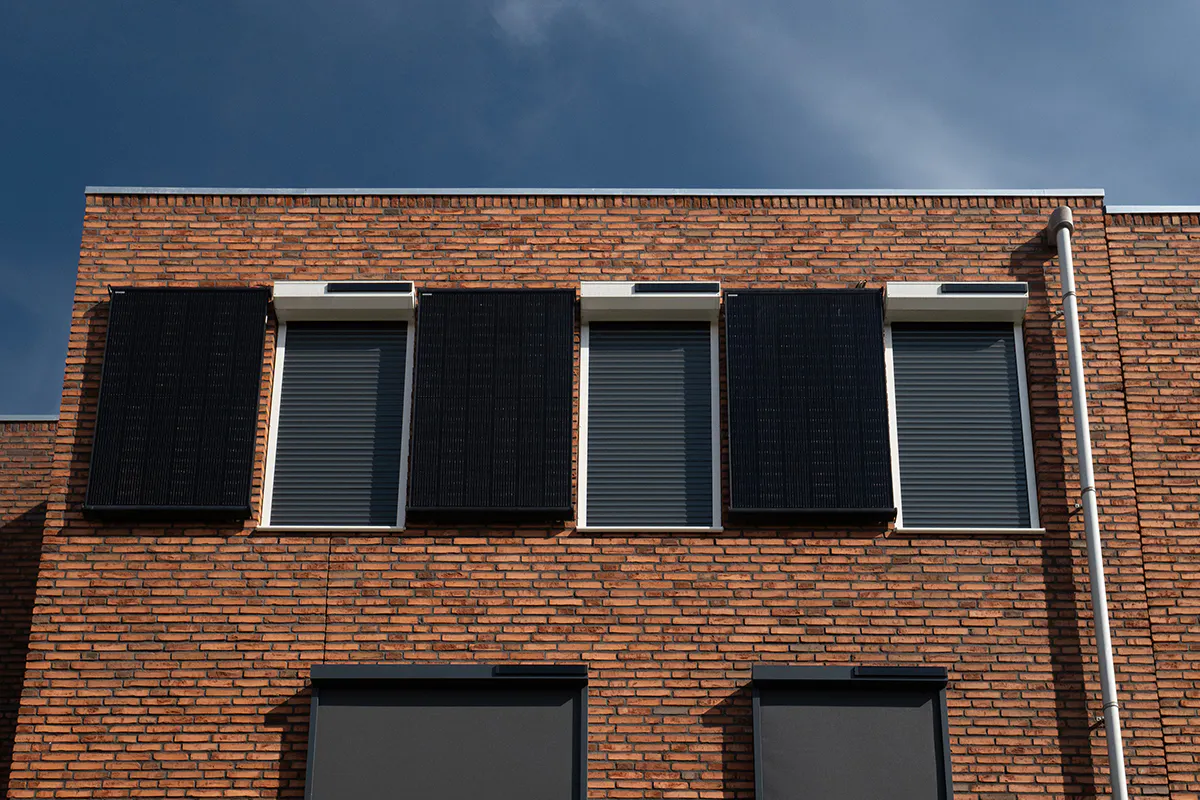 Solar rolluik en screens bij inhuis plaza