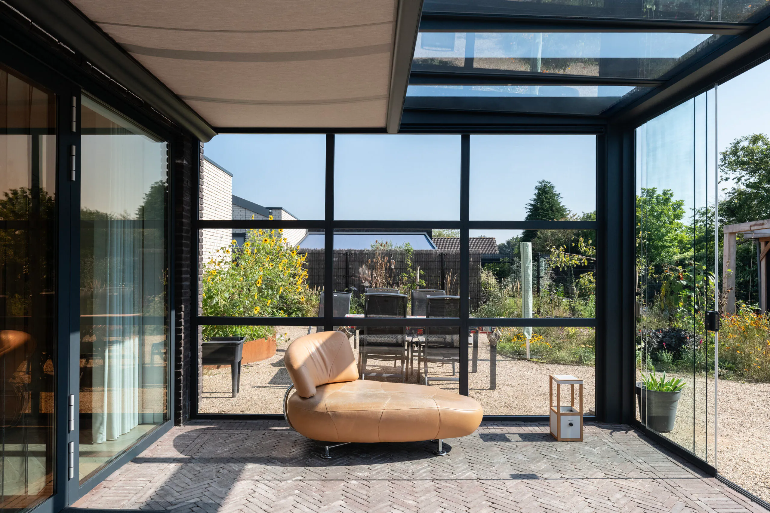 Veranda zonwering binnenkant project inhuis plaza