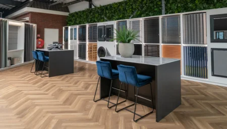 Showroom Waalwijk raamdecoratie mob
