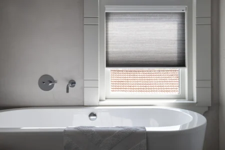 Banner Blog kleine vierkante badkamer - inhuis plaza