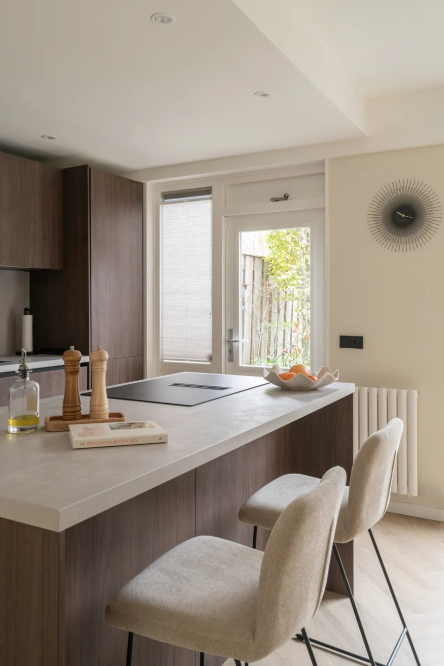 Raamdecoratie plisségordijnen keuken