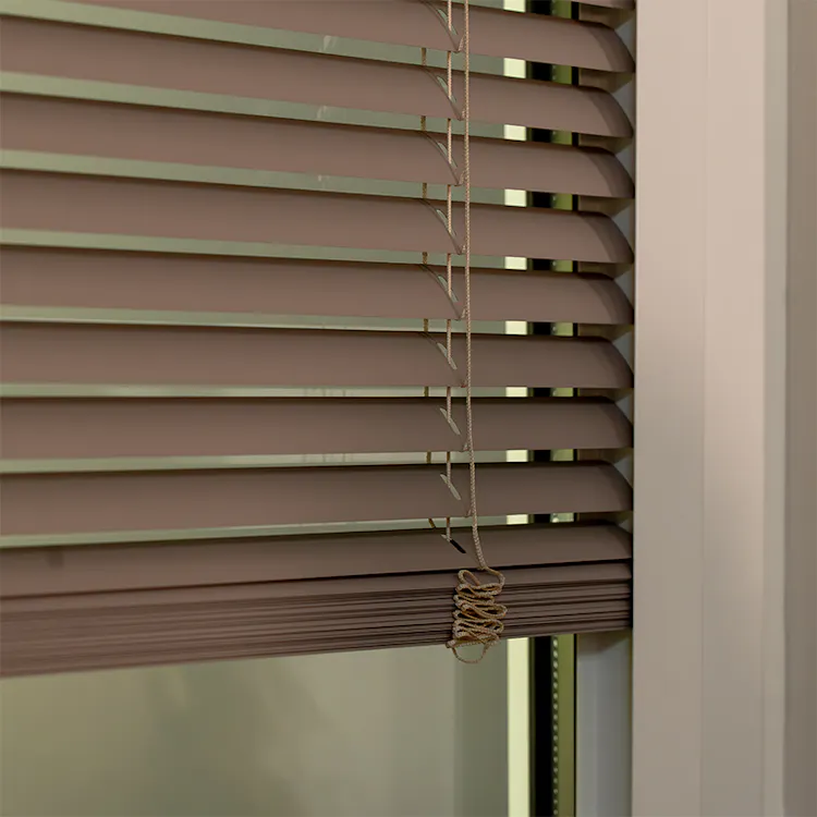 Aluminium jaloezie 25mm in frame | inhuis