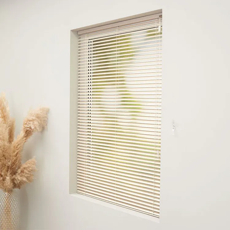 Aluminium jaloezie 25mm elektrisch | inhuis