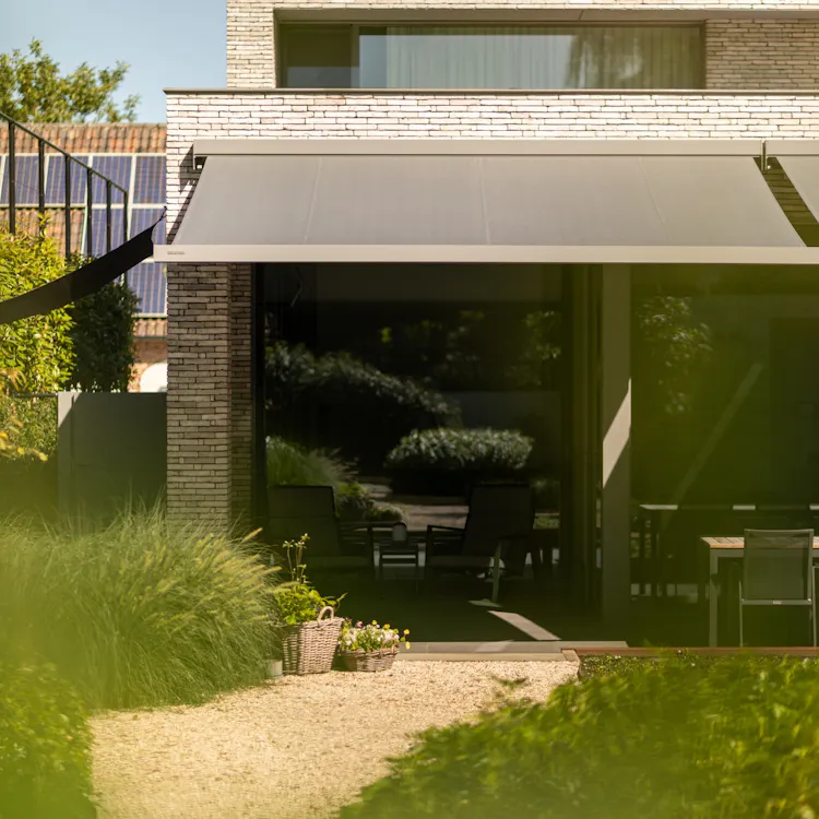B27 zonnescherm | Brustor