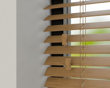 Houten jaloezie 25mm bruin | inhuis