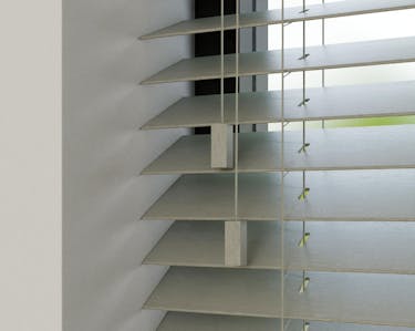 Houten jaloezie 50mm grijs | inhuis